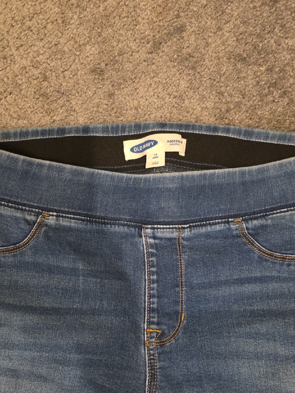 2 Pair Old Navy Rockstar Jeggings